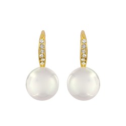 Aukso spalvos auskarai su perlais