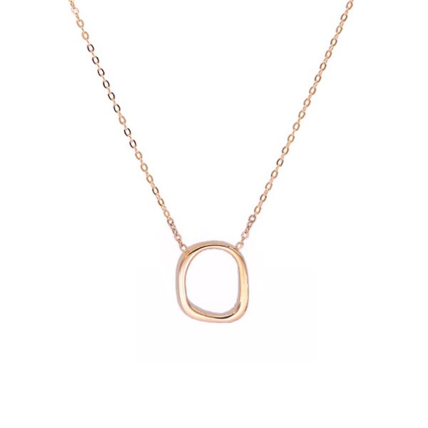 Aukso spalvos pakabukas