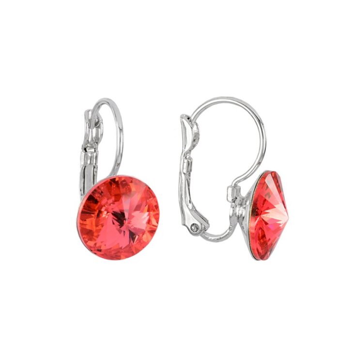 Raudonos spalvos auskarai