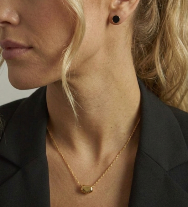 Aukso spalvos grandinėlė