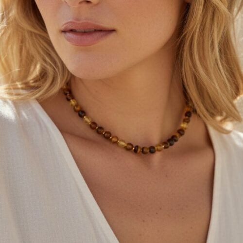 Tigro akies ir gintaro vėrinys