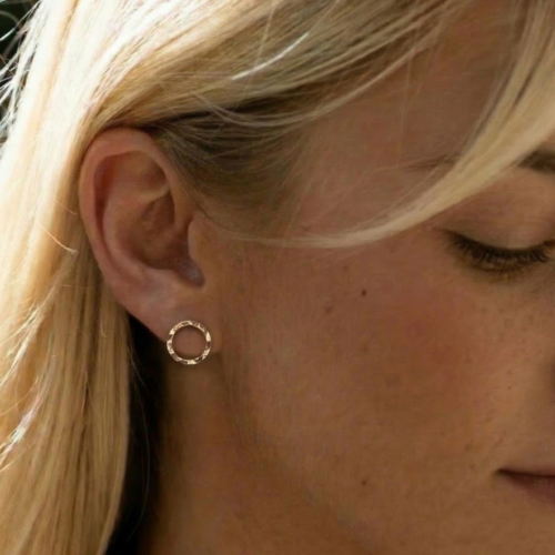 Apvalųs tuščiaviduriai auskarai