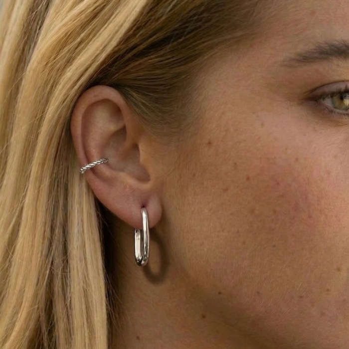 Ovalios formos rinkutės ir ear cuff