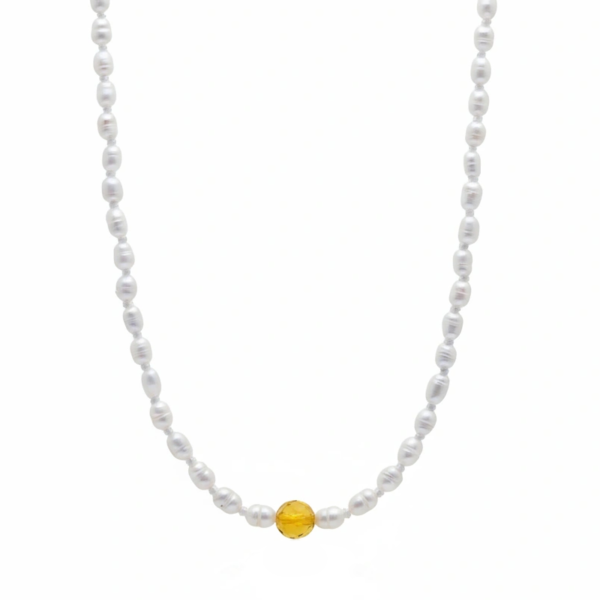 Barokinių perlų vėrinys su gintaru