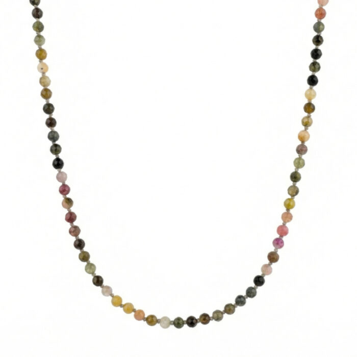 Įvairiaspalvio turmalino vėrinys